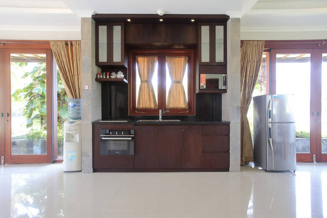 Downstairs kitchen in villa